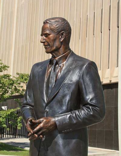 Governor Brendan Byrne, 7’ tall bronze by Thomas Jay Warren, NSS. Stands at Veterans Courthouse Essex County, New Jersey